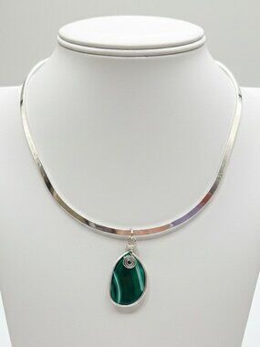 925 Sterling Collar Choker with Large Malachite Pendant